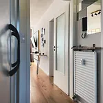 Apartment Kirchturm-panorama - Mit Balkon Im Herzen Von