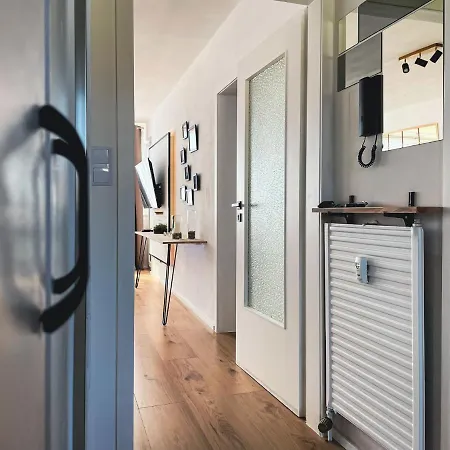 Appartement Kirchturm-panorama - Mit Balkon Im Herzen Von