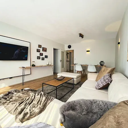 Kirchturm-panorama - Mit Balkon Im Herzen Von Appartamento Braunschweig