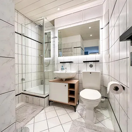 Kirchturm-panorama - Mit Balkon Im Herzen Von Braunschweig